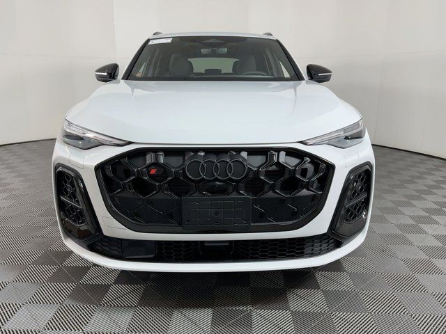 2025 Audi SQ5 Premium Plus