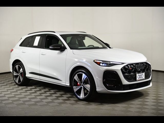 2025 Audi SQ5 Premium Plus