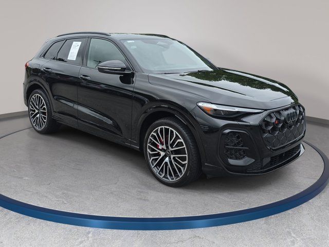 2025 Audi SQ5 Premium Plus