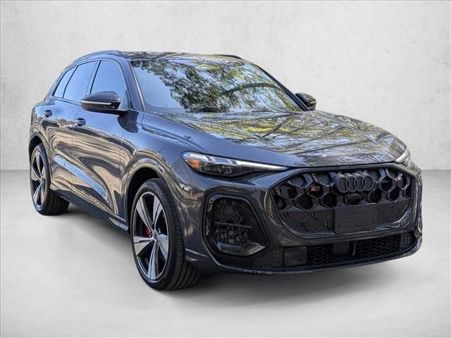 2025 Audi SQ5 Premium Plus