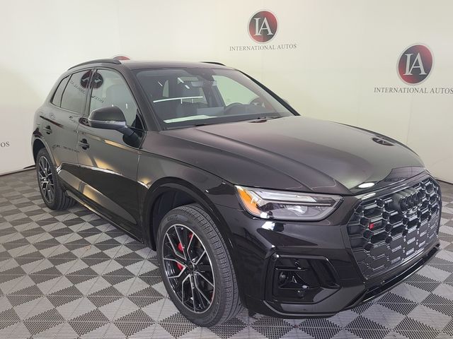 2025 Audi SQ5 Premium Plus