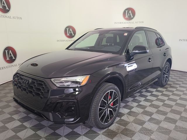 2025 Audi SQ5 Premium Plus