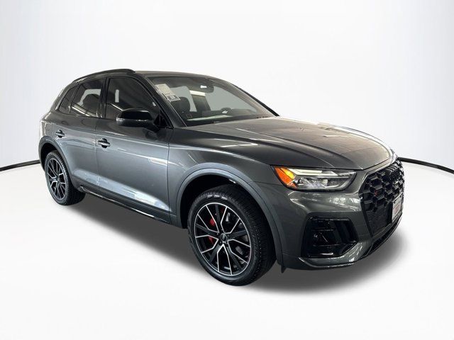 2025 Audi SQ5 Premium Plus