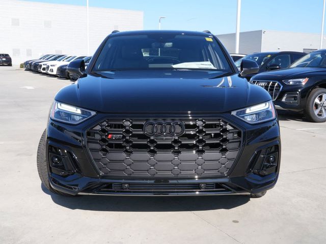 2025 Audi SQ5 Premium Plus