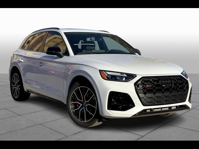 2025 Audi SQ5 Premium Plus