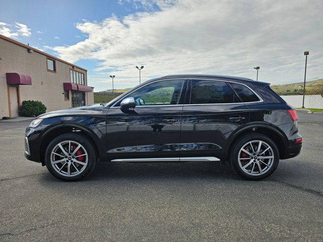 2025 Audi SQ5 Premium Plus