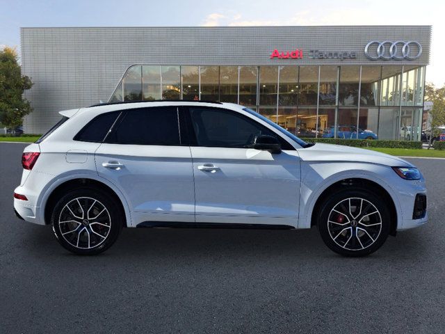 2025 Audi SQ5 Premium Plus