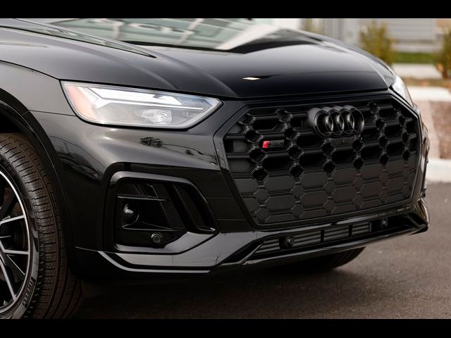 2025 Audi SQ5 Premium Plus