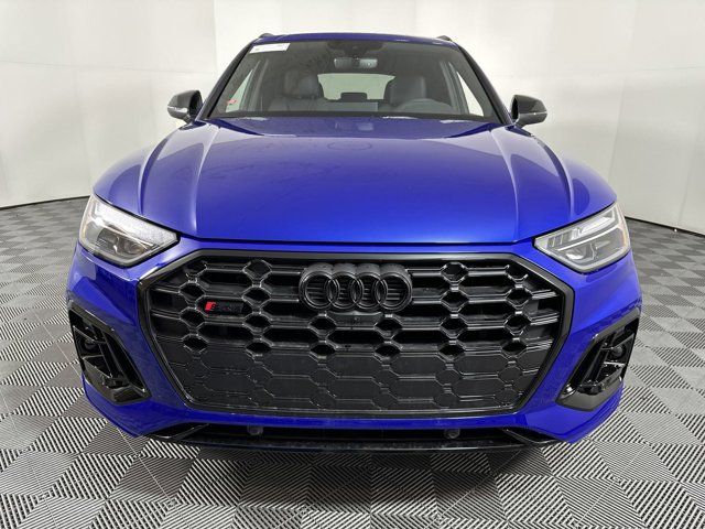 2025 Audi SQ5 Premium Plus