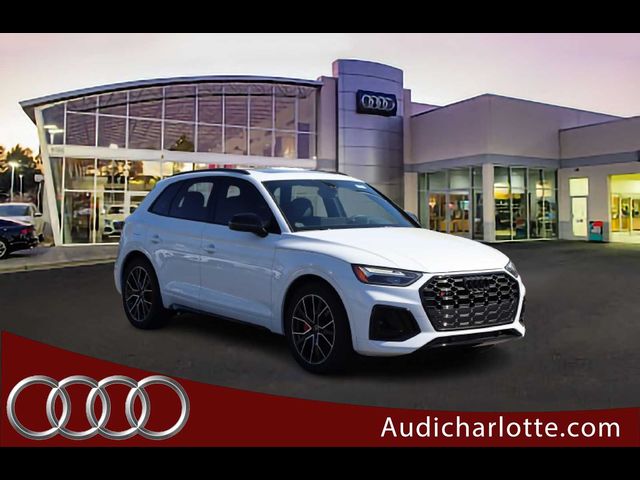 2025 Audi SQ5 Premium Plus