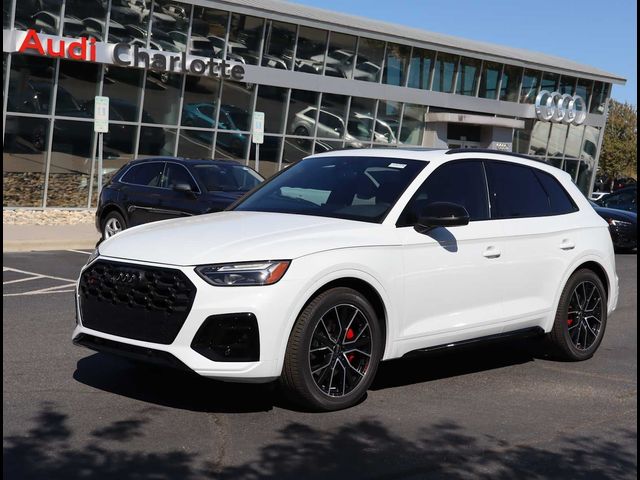 2025 Audi SQ5 Premium Plus