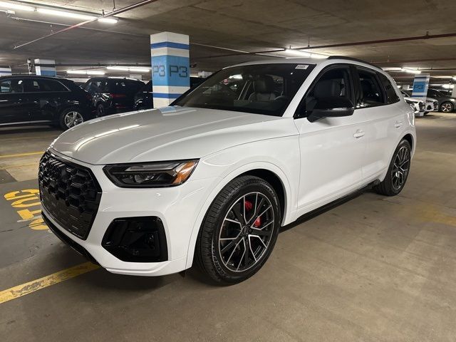 2025 Audi SQ5 Premium Plus