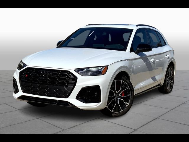 2025 Audi SQ5 Premium Plus