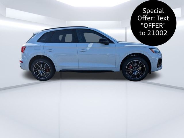 2025 Audi SQ5 Premium Plus