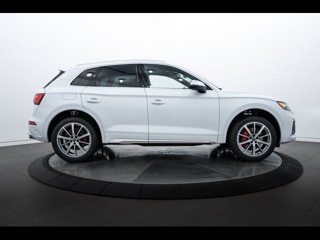 2025 Audi SQ5 Premium Plus