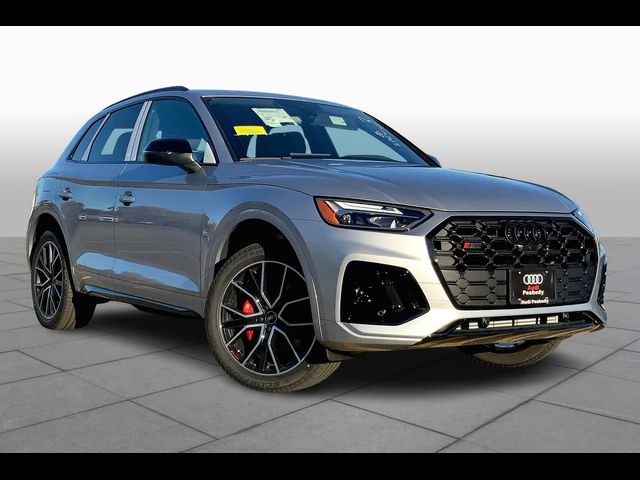 2025 Audi SQ5 Premium Plus