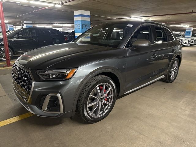 2025 Audi SQ5 Premium Plus