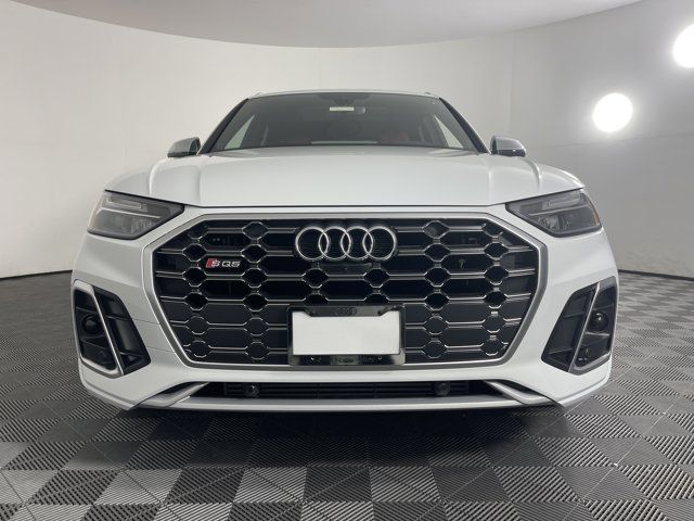2025 Audi SQ5 Premium Plus