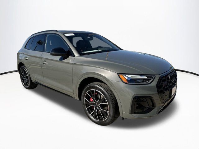 2025 Audi SQ5 Premium Plus