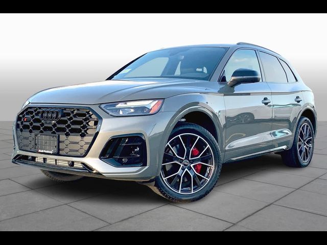 2025 Audi SQ5 Premium Plus