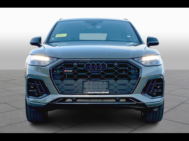 2025 Audi SQ5 Premium Plus