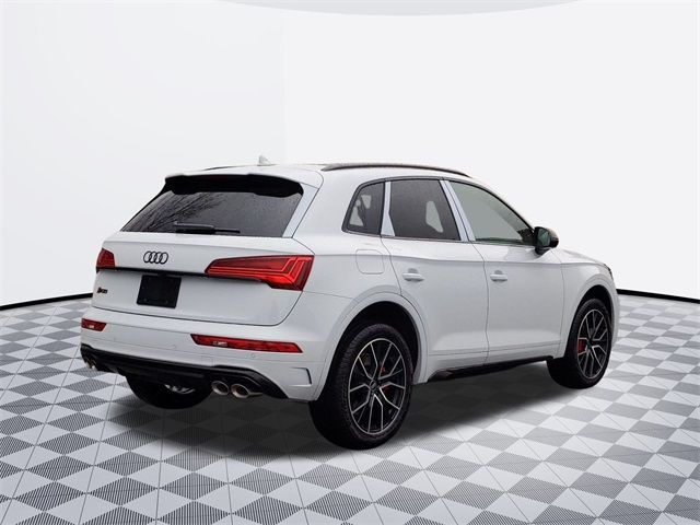 2025 Audi SQ5 Premium Plus