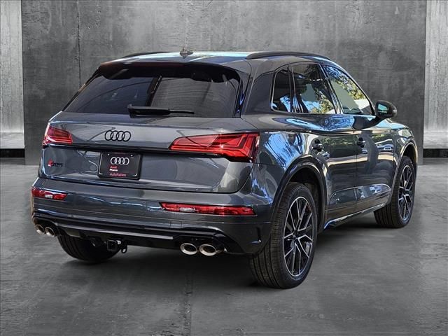 2025 Audi SQ5 Premium Plus