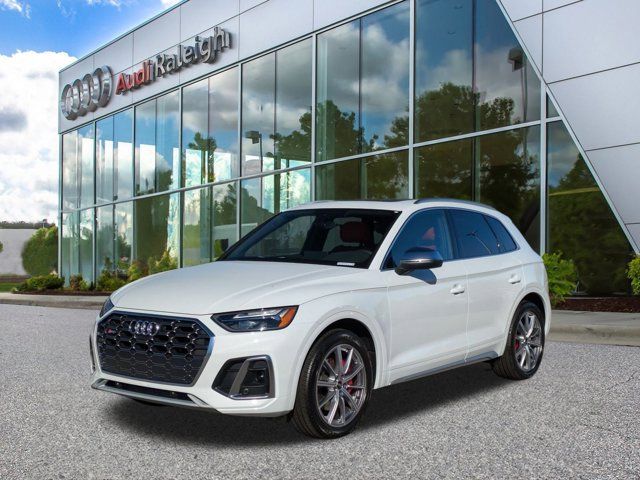 2025 Audi SQ5 Premium Plus