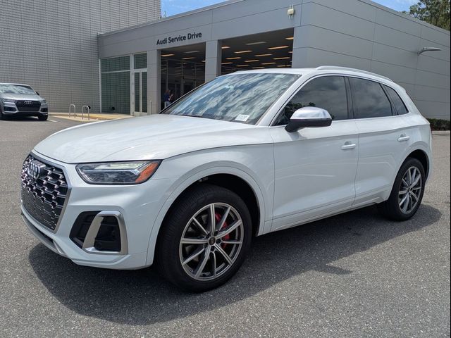 2025 Audi SQ5 Premium Plus