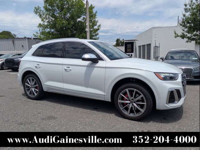 2025 Audi SQ5 Premium Plus