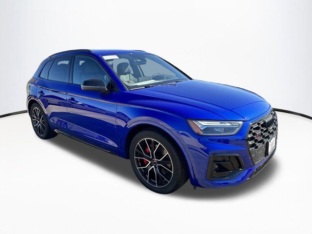 2025 Audi SQ5 Premium Plus