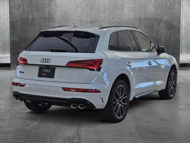 2025 Audi SQ5 Premium Plus