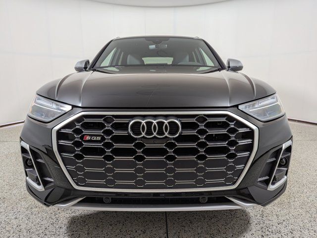 2025 Audi SQ5 Premium Plus