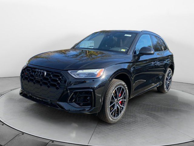 2025 Audi SQ5 Premium Plus