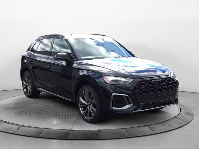 2025 Audi SQ5 Premium Plus