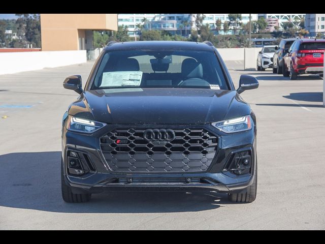 2025 Audi SQ5 Premium Plus