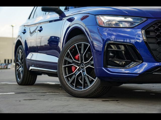 2025 Audi SQ5 Premium Plus