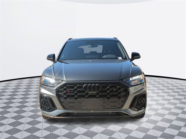 2025 Audi SQ5 Premium Plus