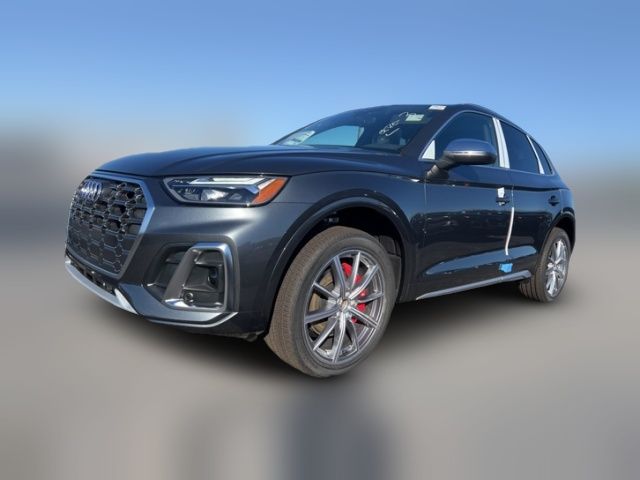 2025 Audi SQ5 Premium Plus