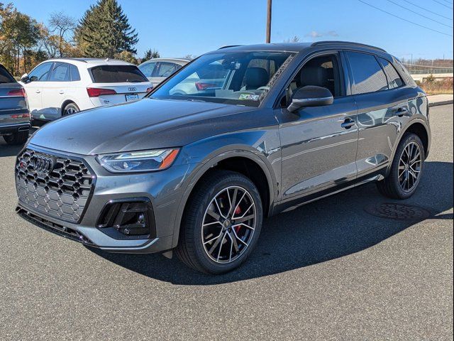 2025 Audi SQ5 Premium Plus