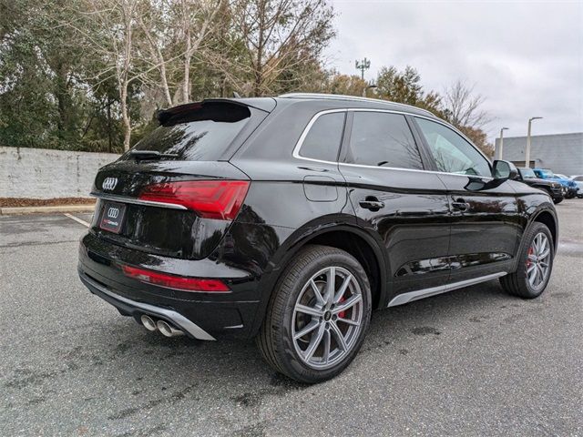 2025 Audi SQ5 Premium Plus