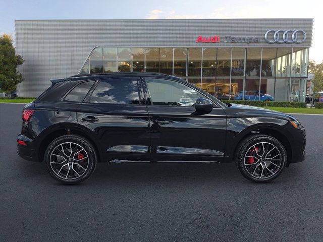 2025 Audi SQ5 Premium Plus