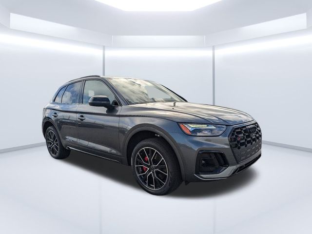 2025 Audi SQ5 Premium Plus