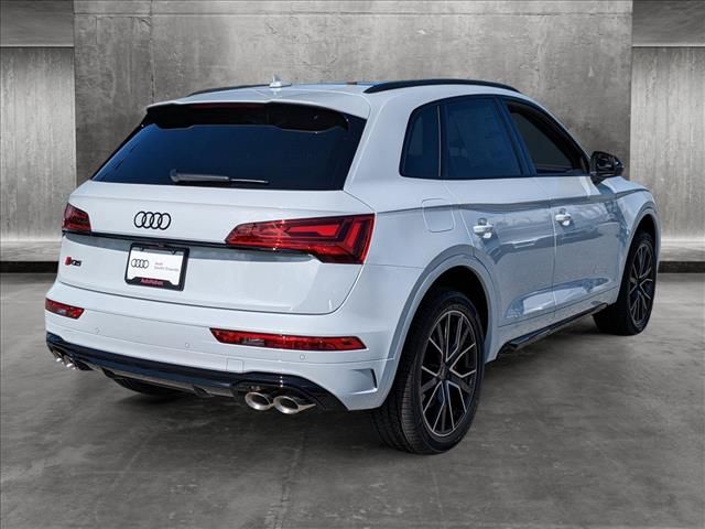 2025 Audi SQ5 Premium Plus