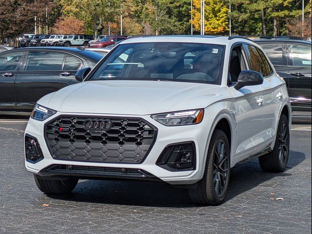 2025 Audi SQ5 Premium Plus