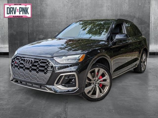 2025 Audi SQ5 Premium Plus