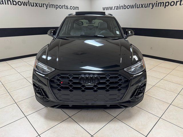 2025 Audi SQ5 Premium Plus