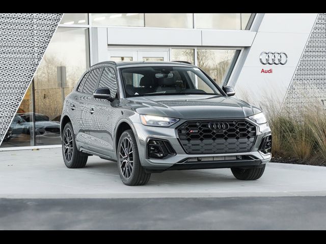 2025 Audi SQ5 Premium Plus