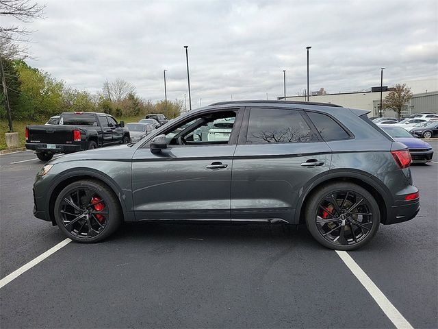 2025 Audi SQ5 Premium Plus