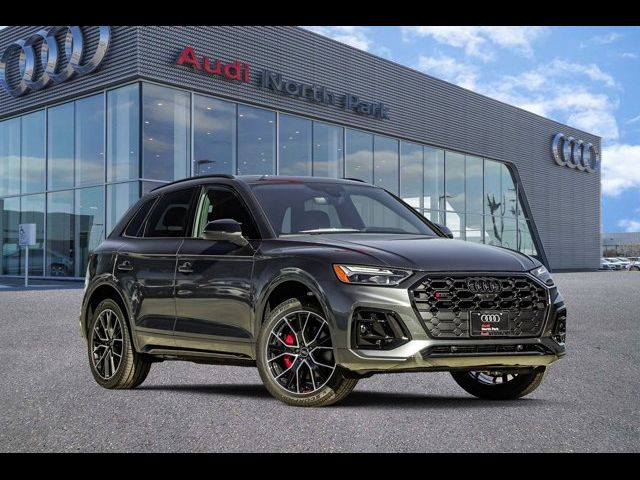 2025 Audi SQ5 Premium Plus